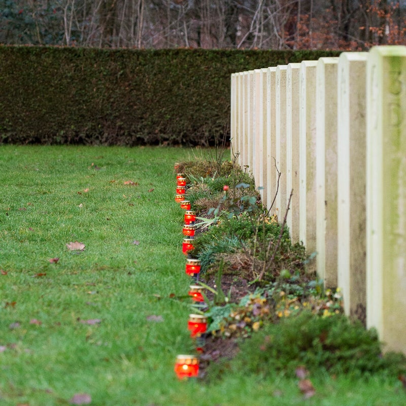 Lichtjesopoorlogsgraven24-12-2020-5.jpg