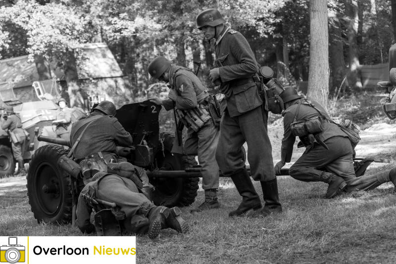 eyewitness-event-brengt-tweede-wereldoorlog-tot-leven-met-indrukwekkende-re-enactments-31-08-2024-03-standard-g7wuq5.jpg