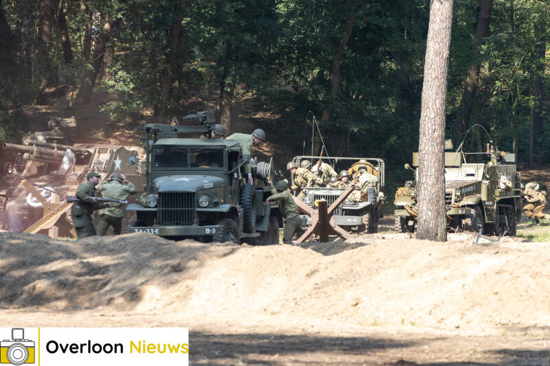 eyewitness-event-brengt-tweede-wereldoorlog-tot-leven-met-indrukwekkende-re-enactments-31-08-2024-056-standard-vjp82g.jpg