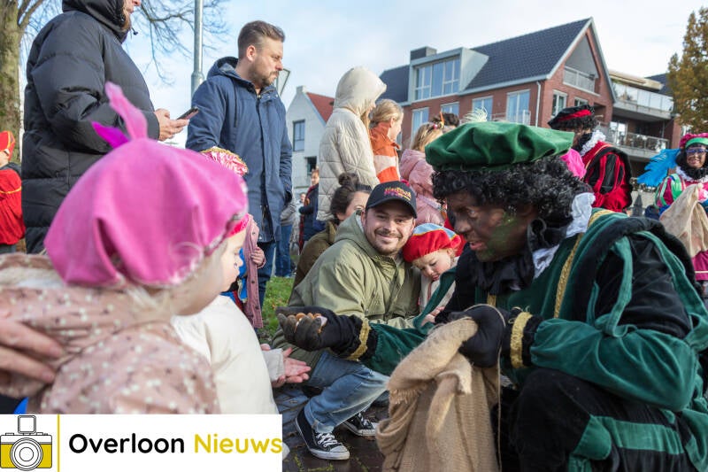 feestelijkeintochtvansinterklaasenzijnpieten19-11-2023-27.jpg