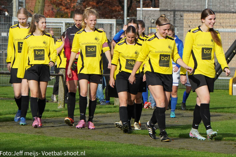 foto_jeff-meijs-voetbal-shoot-nl-53-standard.jpg