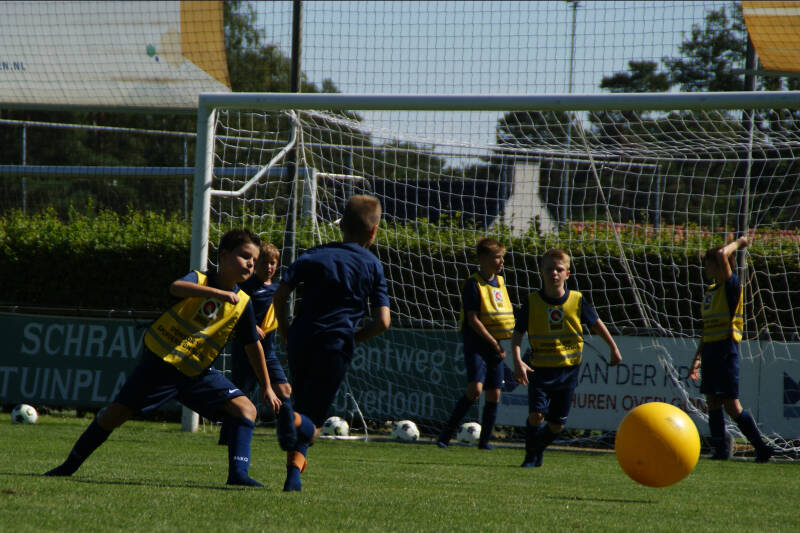 fotojeffmeijsvoetbal-shootnl01-09-202225jpg.jpg