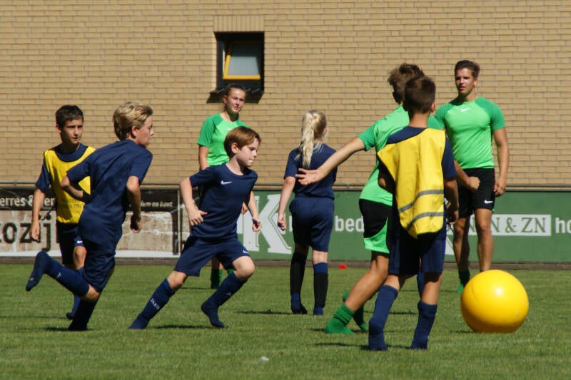 fotojeffmeijsvoetbal-shootnl01-09-202234jpg.jpg