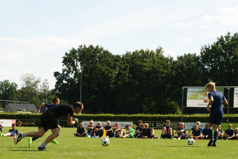 fotojeffmeijsvoetbal-shootnl02-09-202247jpg-1.jpg