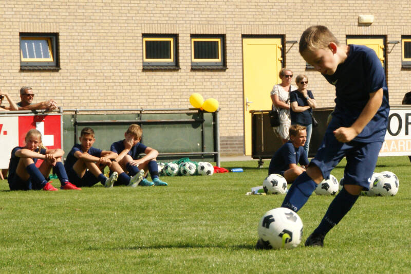 fotojeffmeijsvoetbal-shootnl02-09-202280jpg-1.jpg