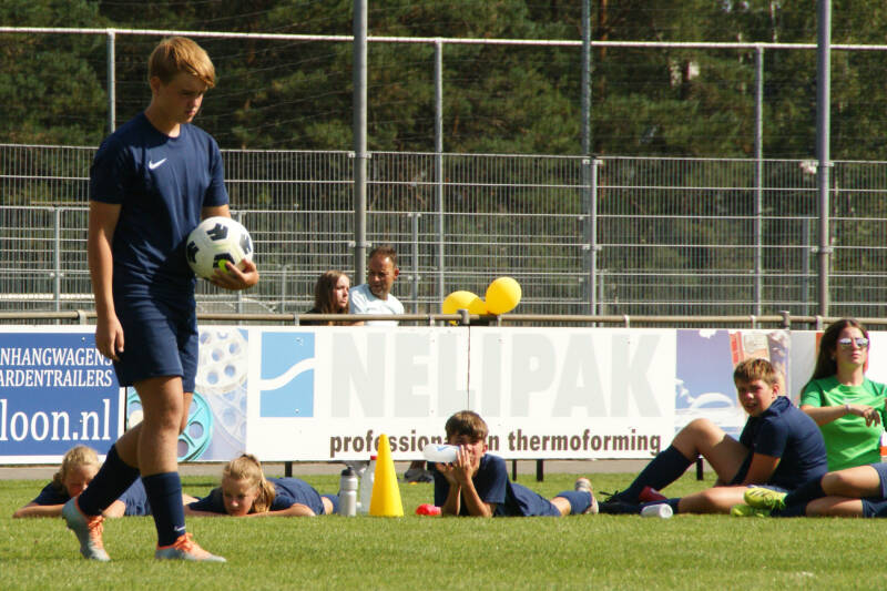 fotojeffmeijsvoetbal-shootnl02-09-202281jpg-1.jpg