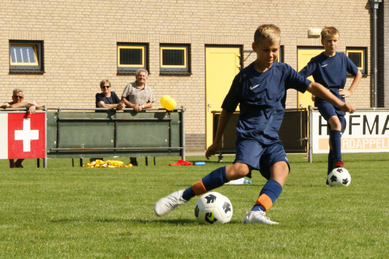 fotojeffmeijsvoetbal-shootnl02-09-202295jpg-1.jpg