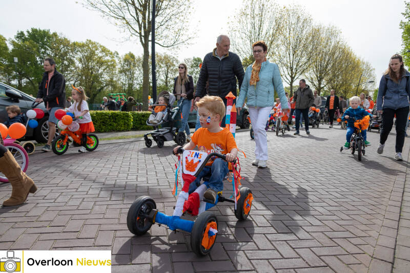 geslaagde-koningsdag-feest-voor-jong-en-oud-27-04-2026-20-standard.jpg