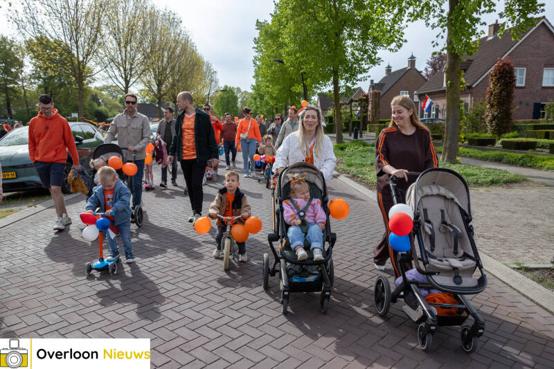 geslaagde-koningsdag-feest-voor-jong-en-oud-27-04-2026-23-standard.jpg
