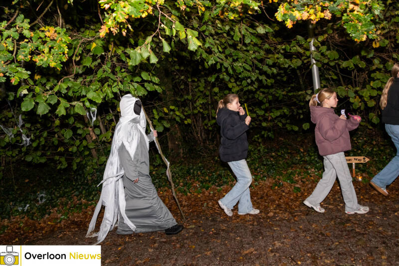 griezelt-tijdens-halloweenweekend-in-de-raaijhal-01-11-2025-30-standard.jpg