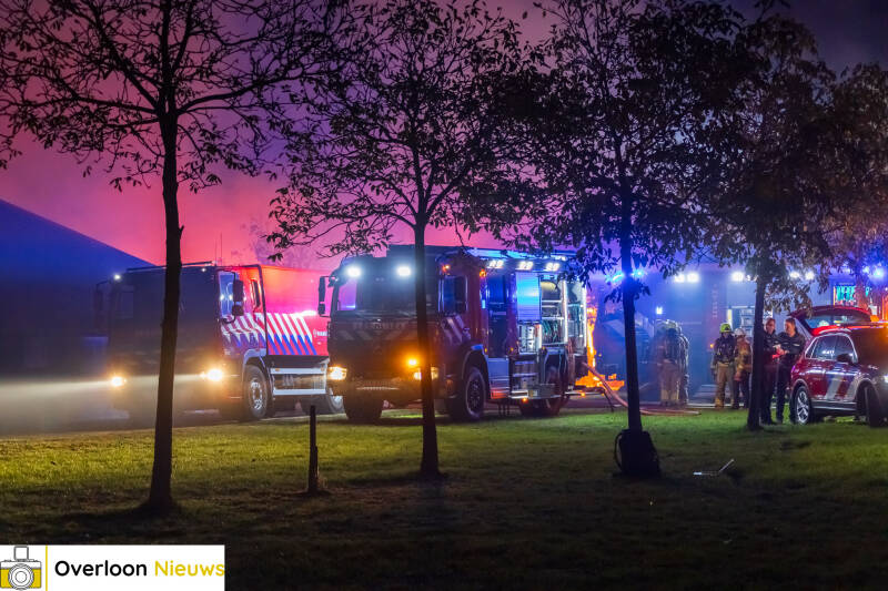 grote-brand-op-chaletpark-in-overloon-meerdere-chalets-verwoest-25-09-2025-16-standard.jpg