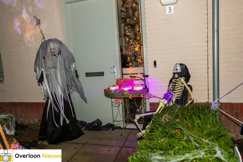 halloween-overloon-in-het-teken-van-saamhorigheid-en-herinnering-31-10-2025-03-standard.jpg