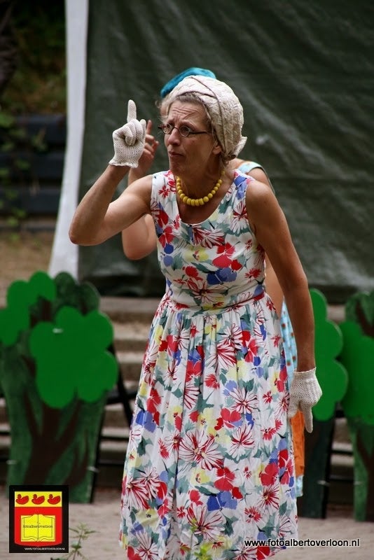 Roodkapje Openluchttheater Overloon 31-07-2013 (14).JPG
