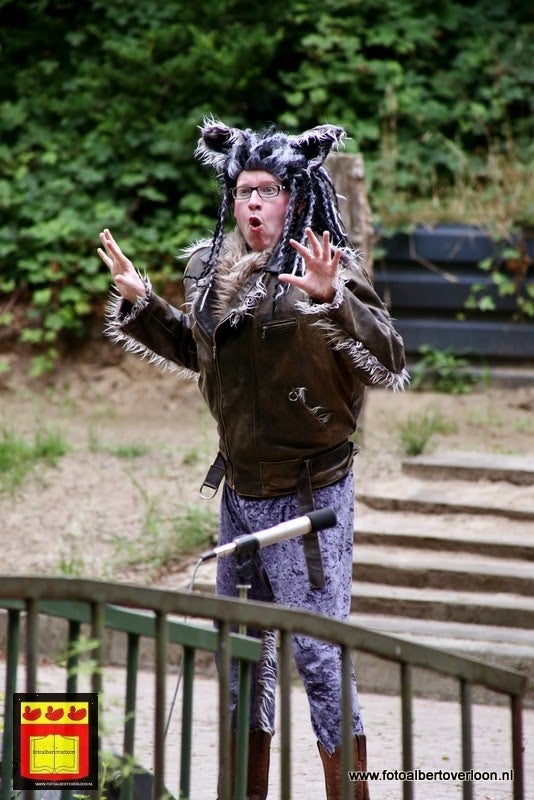 Roodkapje Openluchttheater Overloon 31-07-2013 (18).JPG