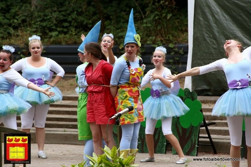 Roodkapje Openluchttheater Overloon 31-07-2013 (30).JPG