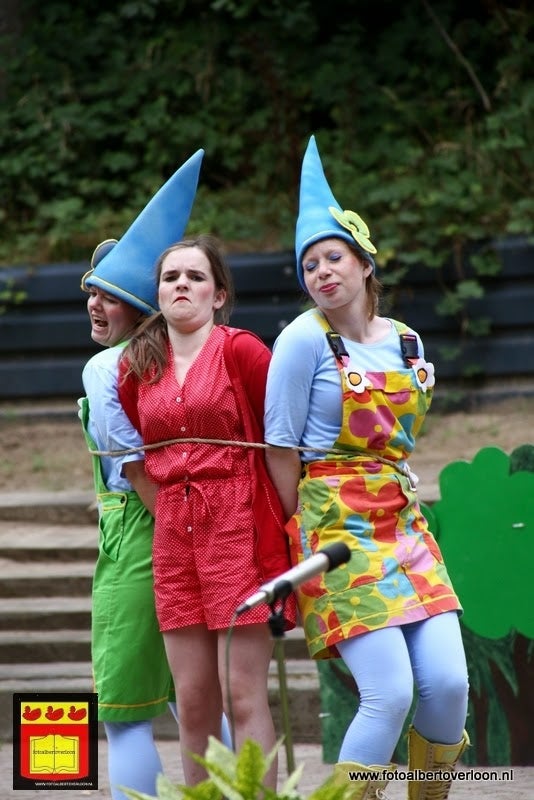 Roodkapje Openluchttheater Overloon 31-07-2013 (31).JPG