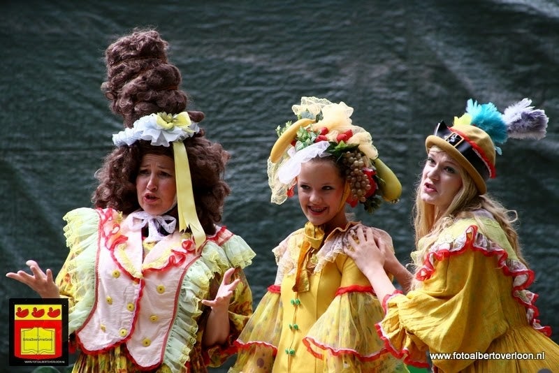 Roodkapje Openluchttheater Overloon 31-07-2013 (32).JPG