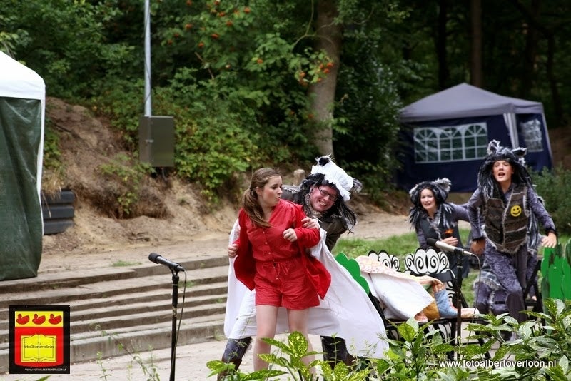 Roodkapje Openluchttheater Overloon 31-07-2013 (58).JPG
