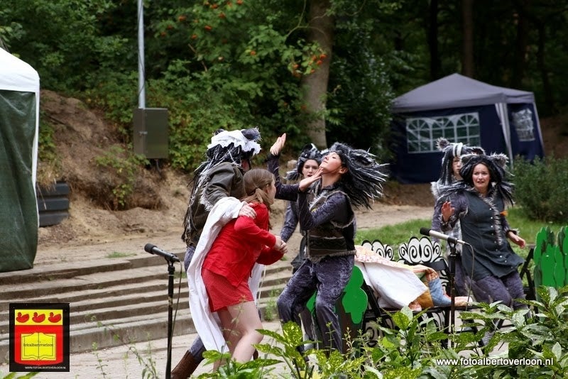 Roodkapje Openluchttheater Overloon 31-07-2013 (59).JPG