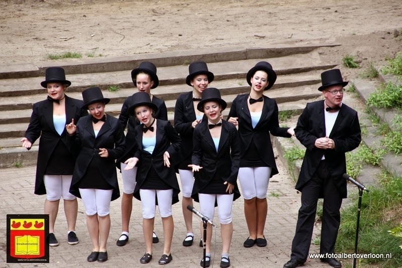 Roodkapje Openluchttheater Overloon 31-07-2013 (6).JPG