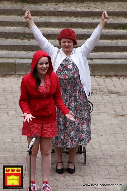 Roodkapje Openluchttheater Overloon 31-07-2013 (7).JPG