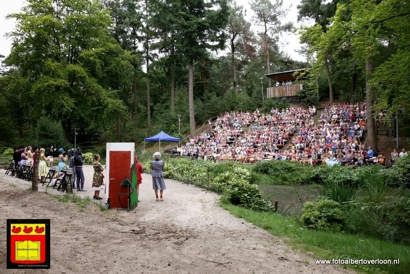 Roodkapje Openluchttheater Overloon 31-07-2013 (74).JPG