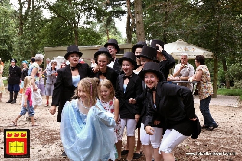 Roodkapje Openluchttheater Overloon 31-07-2013 (79).JPG