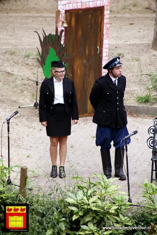 Roodkapje Openluchttheater Overloon 31-07-2013 (8).JPG