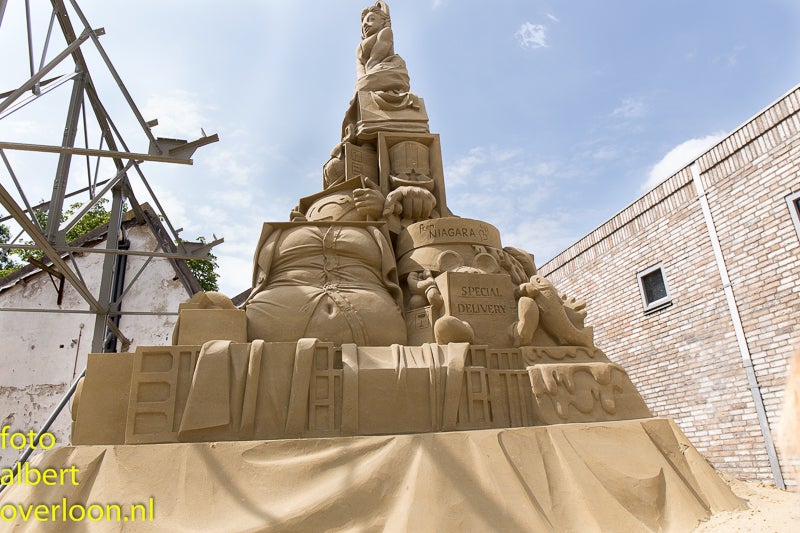 Zandsculpturen Festival Oss 30-07-2014  (32).jpg