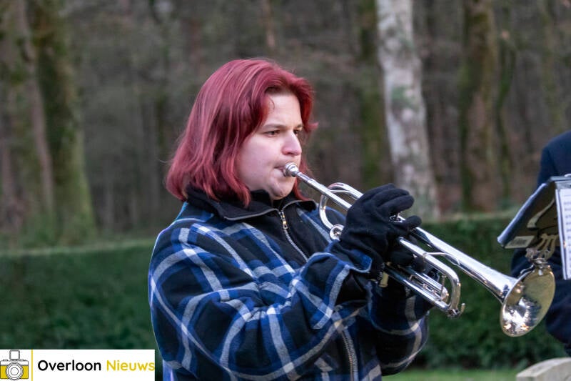 indrukwekkende-herdenking-op-overloon-war-cemetery-24-12-2025-31-standard.jpg