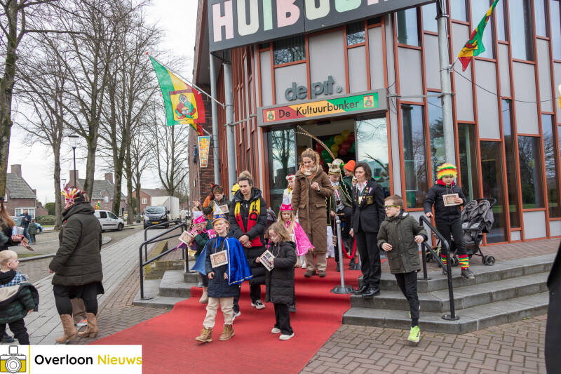 jeugdcarnaval-de-huibuuke-viert-66-jarig-jubileum-08-02-2025-011-standard.jpg