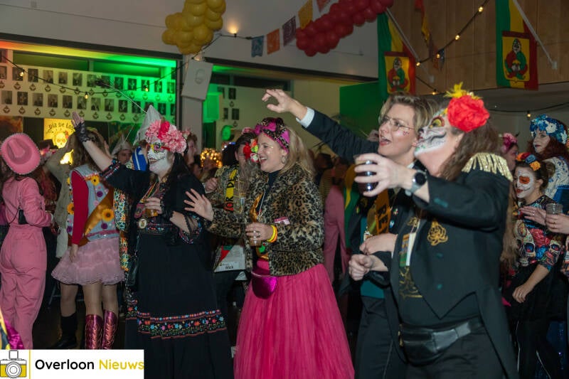 jeugdcarnaval-de-huibuuke-viert-66-jarig-jubileum-08-02-2025-145-standard.jpg