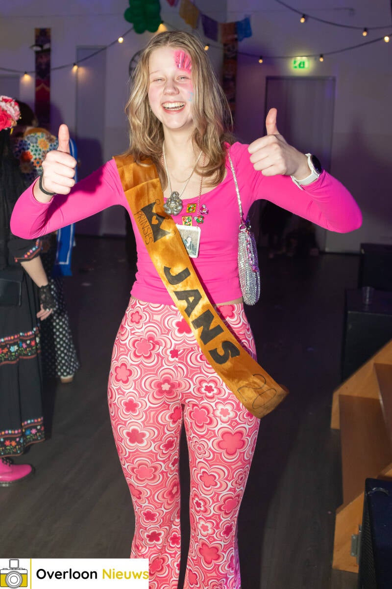 jeugdcarnaval-de-huibuuke-viert-66-jarig-jubileum-08-02-2025-154-standard.jpg