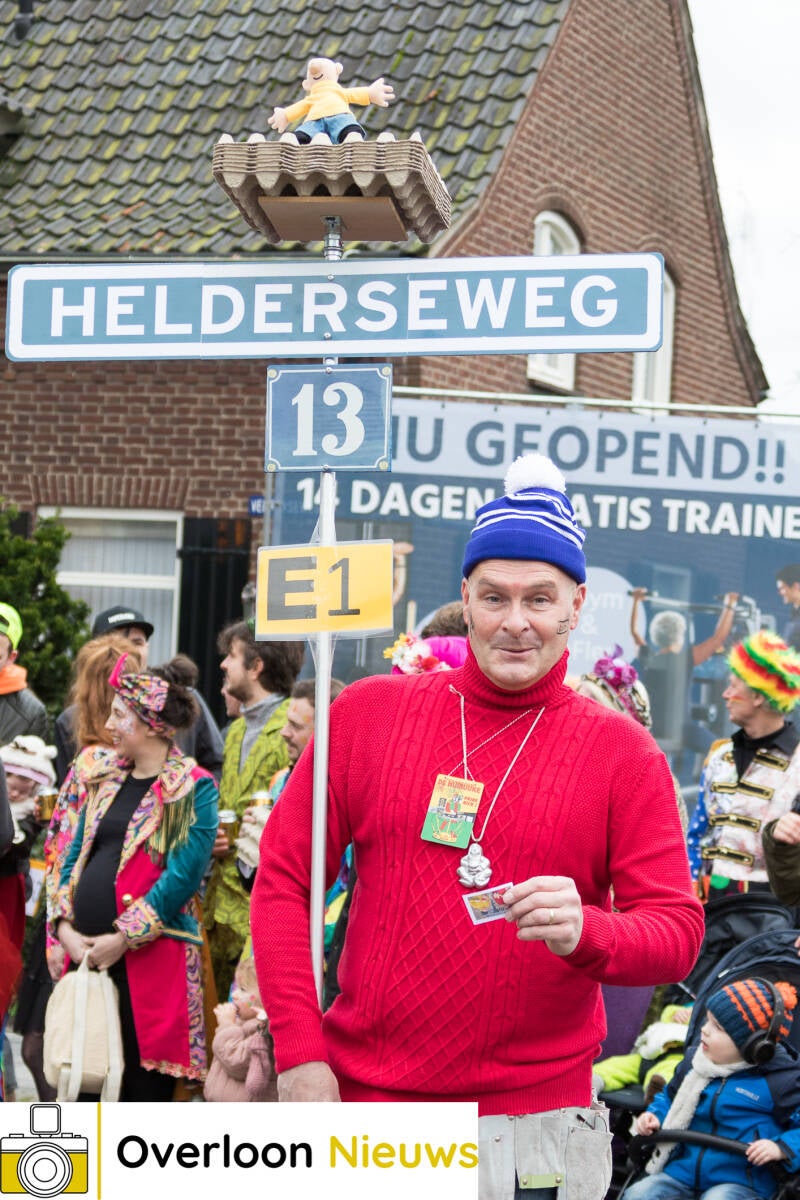 kleurrijke-carnavalsoptocht-brengt-vreugde-en-gezelligheid-11-02-2024--100.jpg