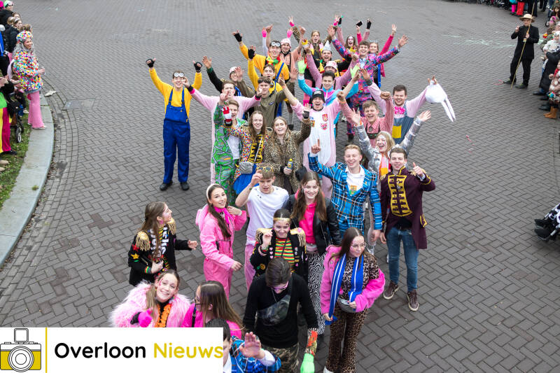 kleurrijke-carnavalsoptocht-brengt-vreugde-en-gezelligheid-11-02-2024--107.jpg