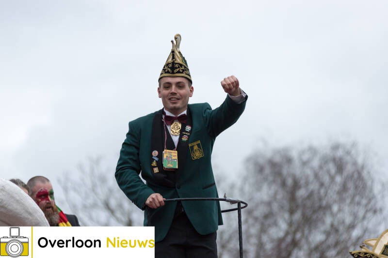 kleurrijke-carnavalsoptocht-brengt-vreugde-en-gezelligheid-11-02-2024--17.jpg