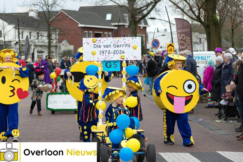 kleurrijke-carnavalsoptocht-brengt-vreugde-en-gezelligheid-11-02-2024--26.jpg