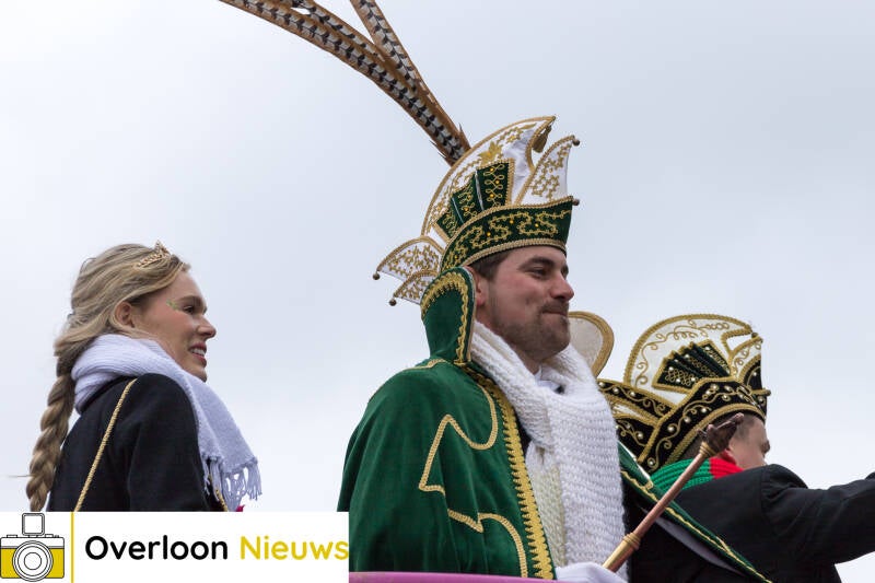 kleurrijke-carnavalsoptocht-brengt-vreugde-en-gezelligheid-11-02-2024--27.jpg
