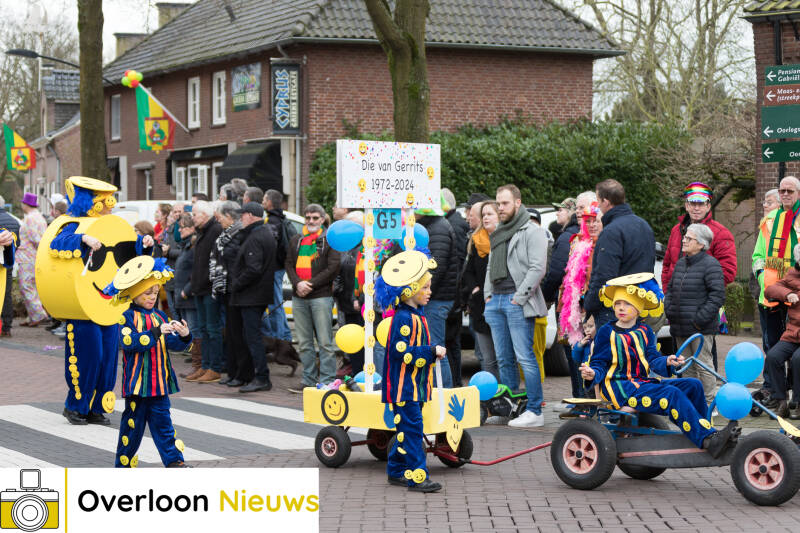 kleurrijke-carnavalsoptocht-brengt-vreugde-en-gezelligheid-11-02-2024--28.jpg