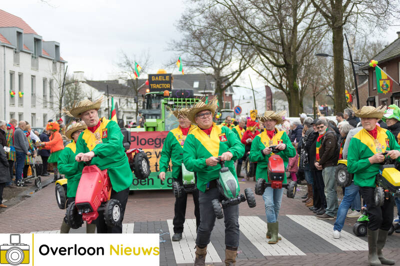 kleurrijke-carnavalsoptocht-brengt-vreugde-en-gezelligheid-11-02-2024--86.jpg