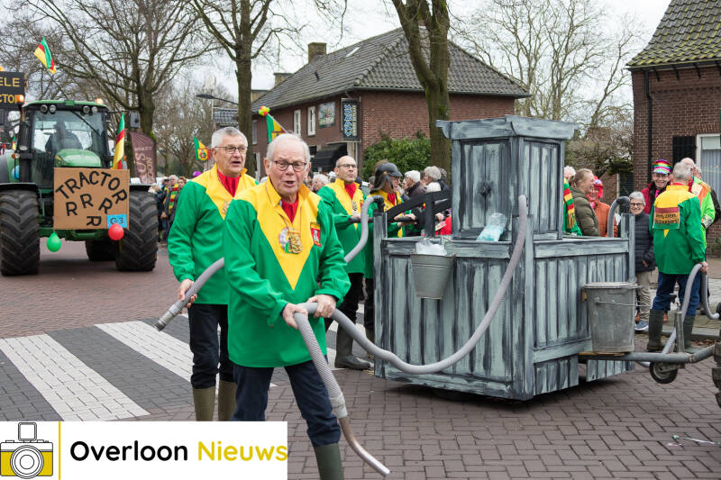 kleurrijke-carnavalsoptocht-brengt-vreugde-en-gezelligheid-11-02-2024--90.jpg