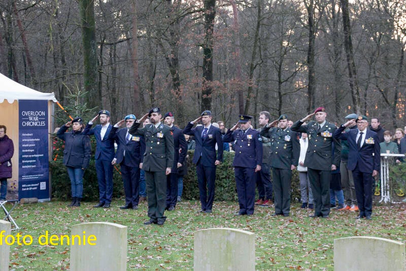 lichtjesopoorlogsgraven2022-24-12-2022---29.jpg