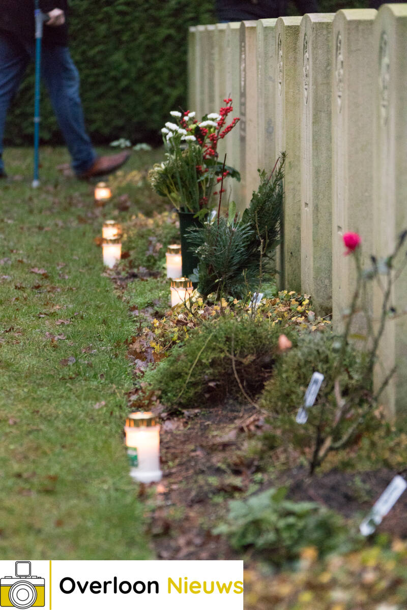 lichtjesopoorlogsgraven24-2023--20.jpg