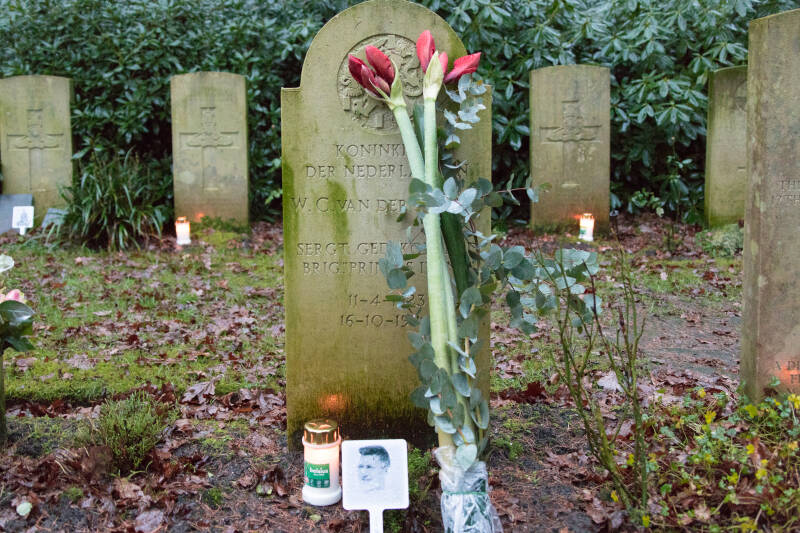 lichtjesopoorlogsgraven24-2023--31-2.jpg