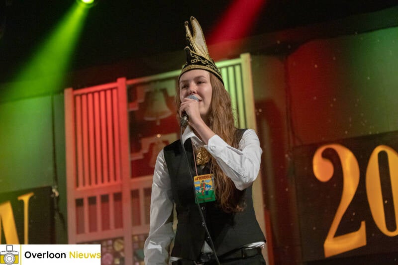 lo-ns-liedjes-festival-een-daverend-succes-en-de-onthulling-van-het-jeugdprinsenpaar-04-01-2025-125-standard.jpg