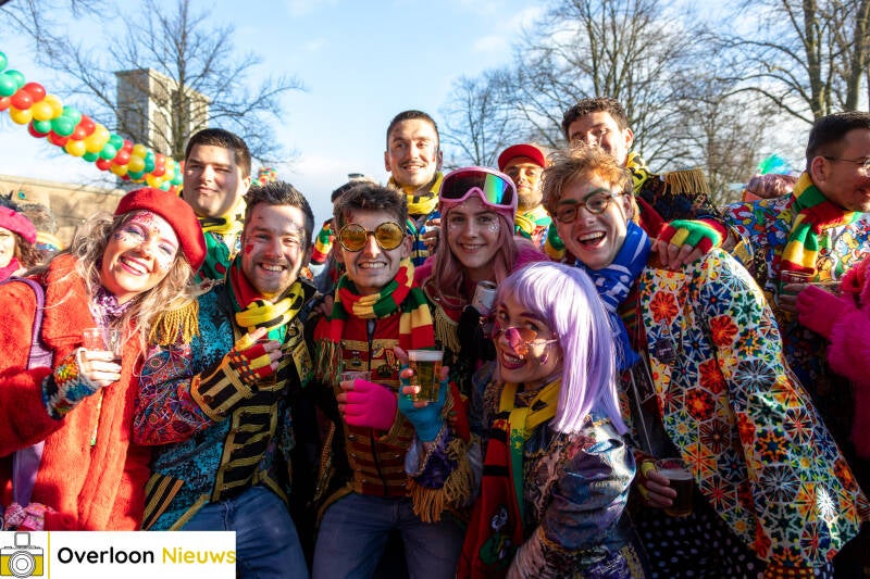 loe-n-viert-bruisend-carnavalsfeest-tijdens-hui-buute-14-02-2026-046-standard.jpg