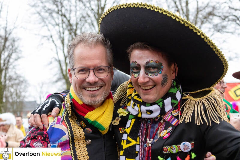 loe-n-viert-carnaval-met-spetterend-hui-buute-01-03-2025-17-standard.jpg