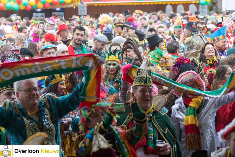 loe-n-viert-carnaval-met-spetterend-hui-buute-01-03-2025-25-standard.jpg