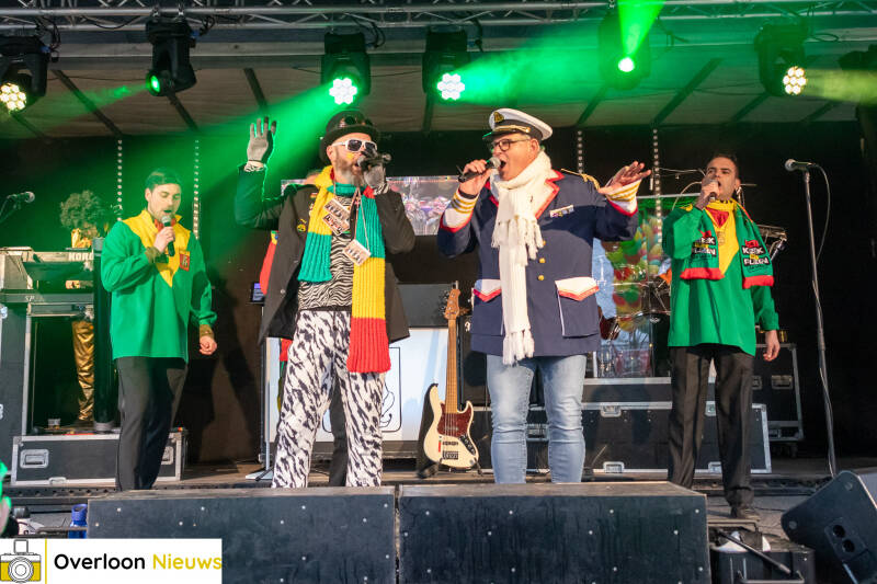loe-n-viert-carnaval-met-spetterend-hui-buute-01-03-2025-51-standard.jpg