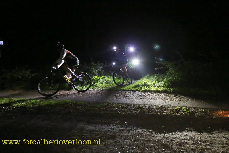 nightbiketocht32.jpg